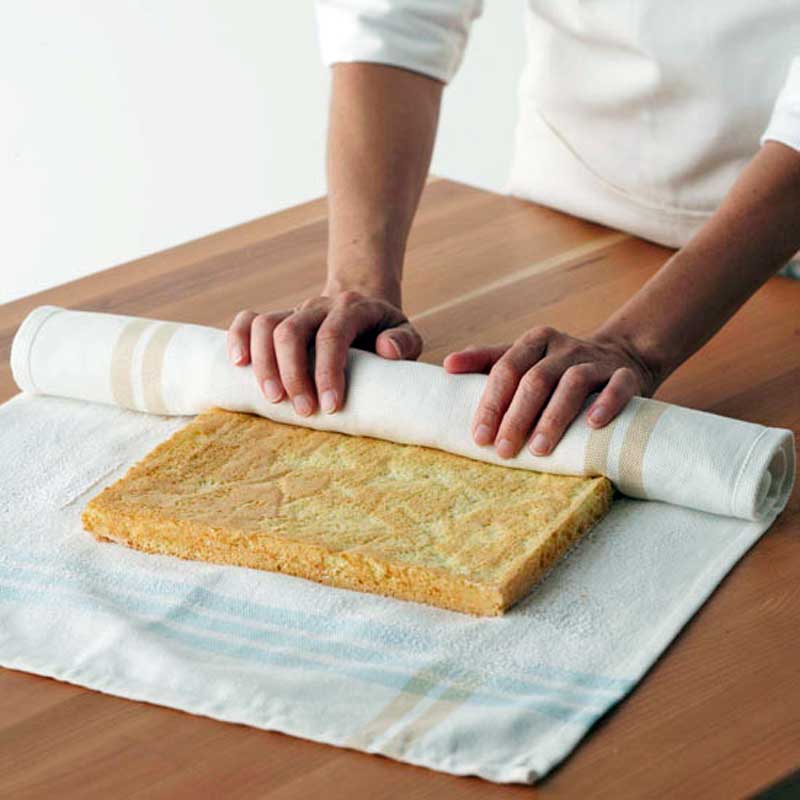 Cara Membuat Roll Cake 2 - bhgcom