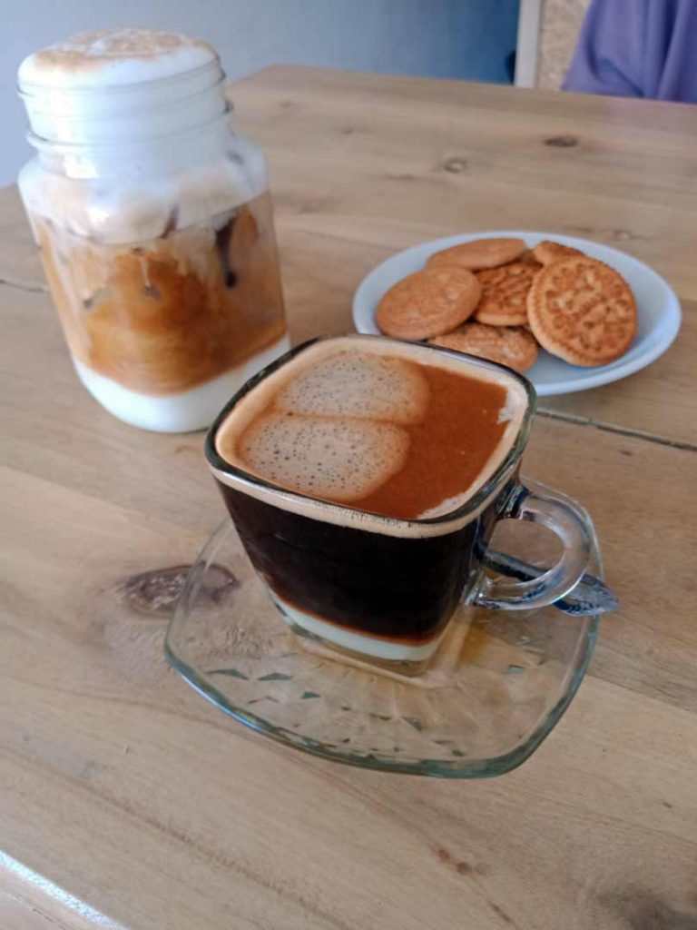 Foto Gambar kopi Sanger - makanan dan minuman yang mengandung kafein - keposiasi.com - yopie pangkey