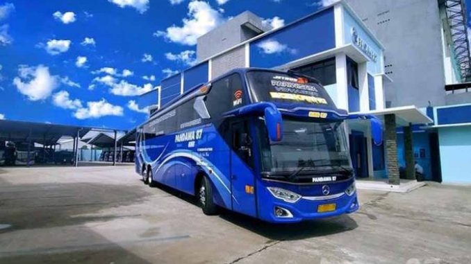 Foto Gambar Bus Pariwisata - Armada Bus Pandawa 87 - @hun9111 - 2.jpg